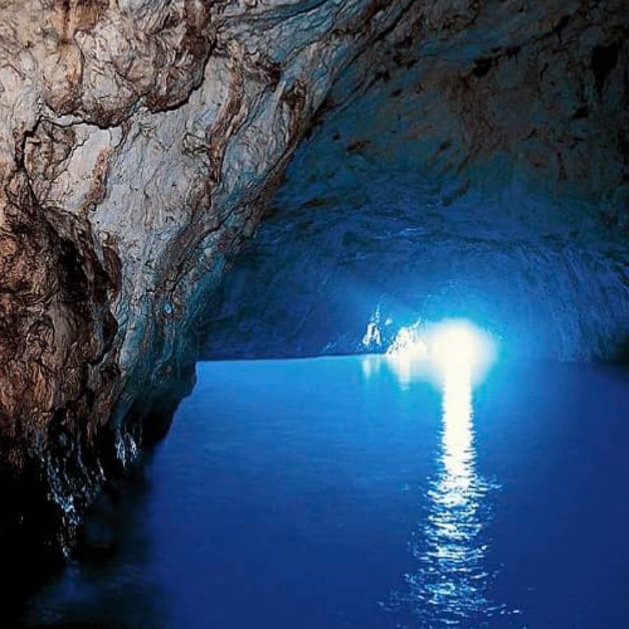 Blue Grotto in Positano: light shows and protected nature